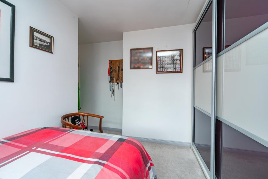 8 Thornhill Mews