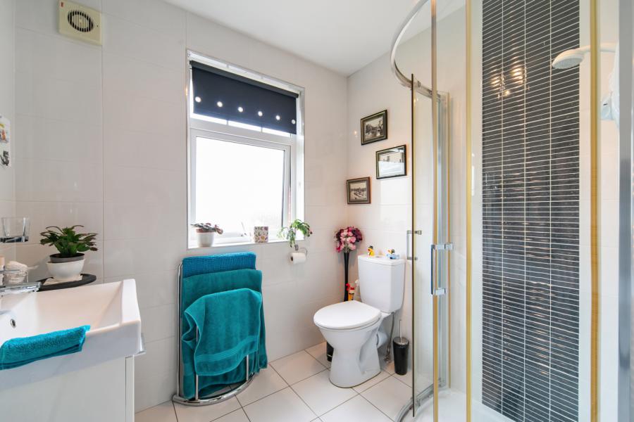 8 Thornhill Mews