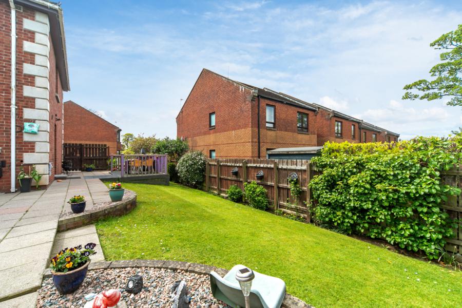 8 Thornhill Mews