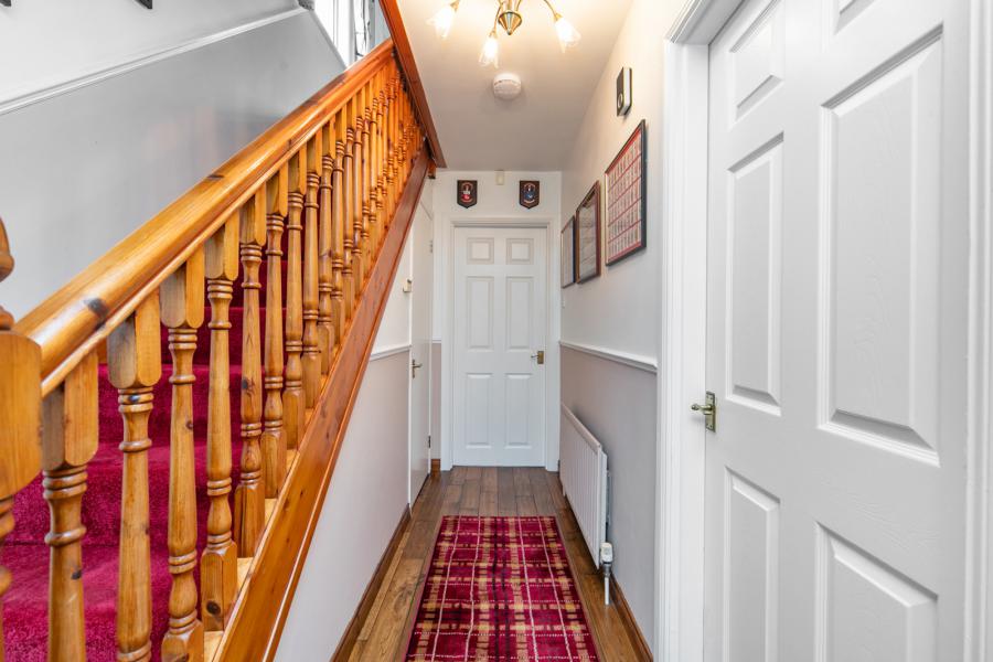 8 Thornhill Mews