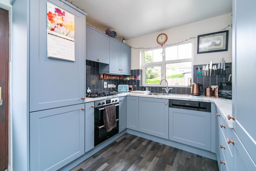 8 Thornhill Mews