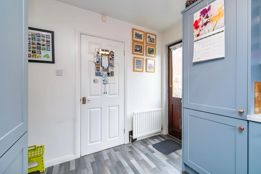 8 Thornhill Mews