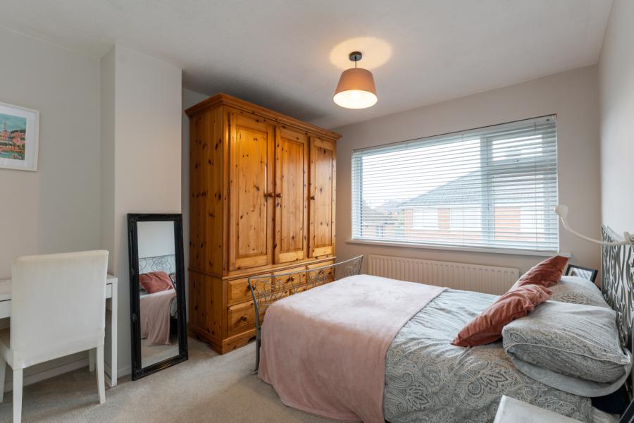 19 Garnerville Gardens