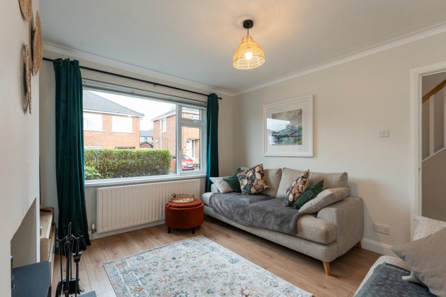 19 Garnerville Gardens