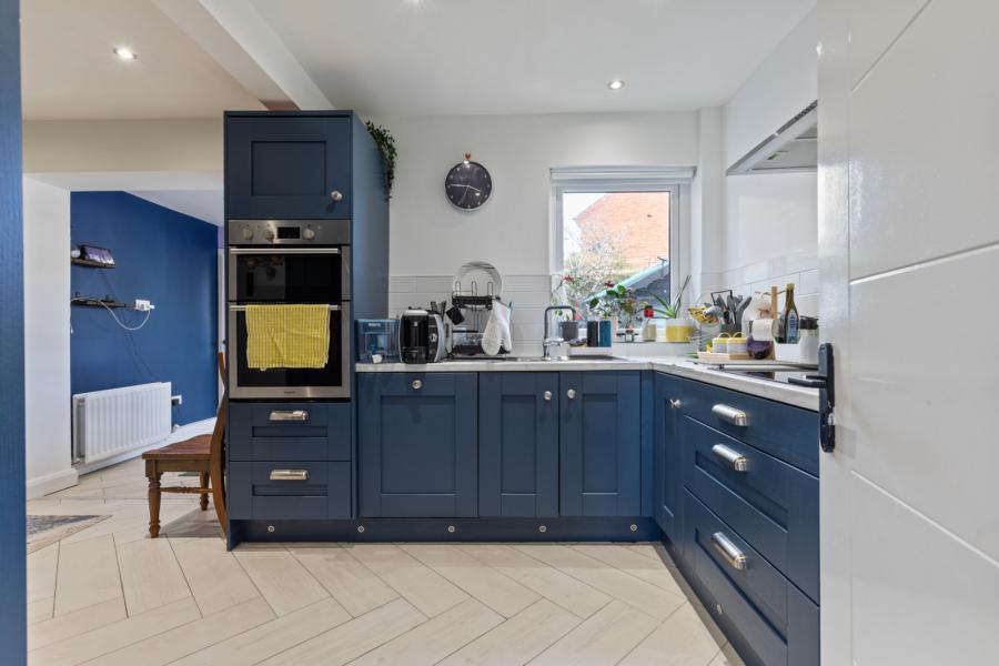 28 Cherryhill Crescent