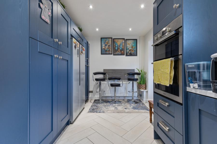 28 Cherryhill Crescent