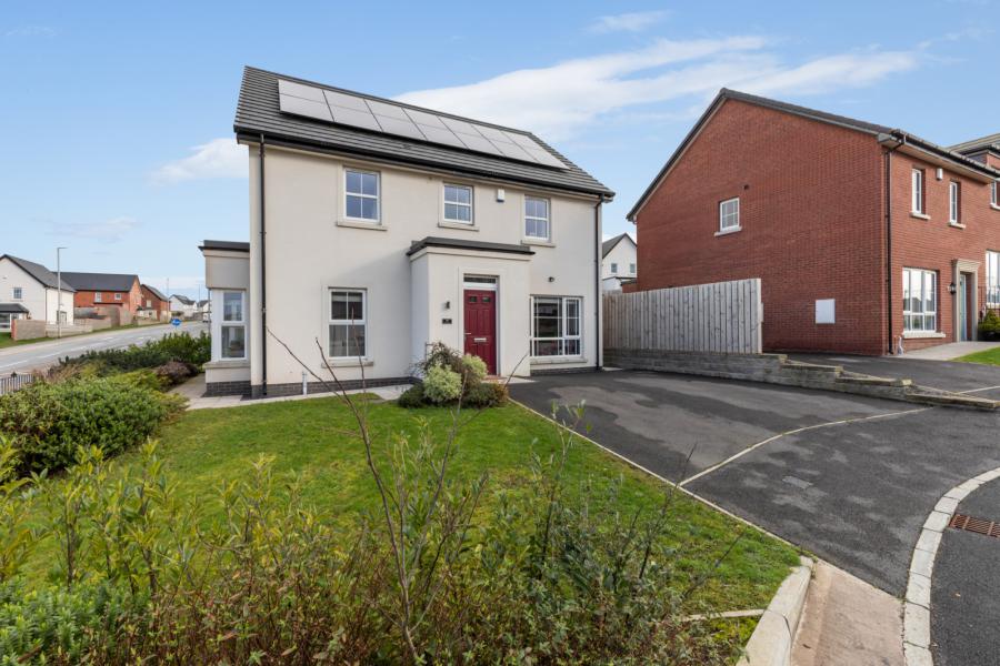 34 Millmount Village Gardens, Dundonald, Belfast, BT16 1BH