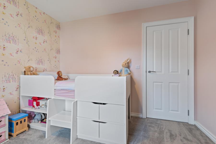 34 Millmount Village Gardens