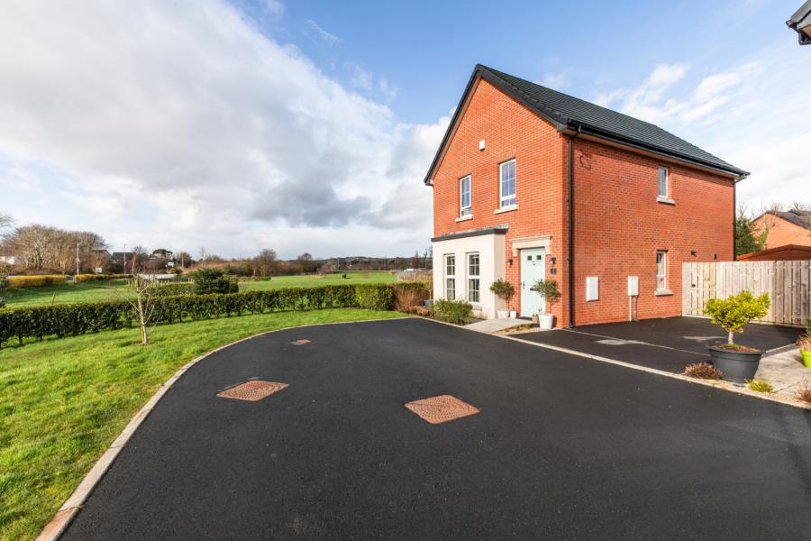 1 Millmount Village Road