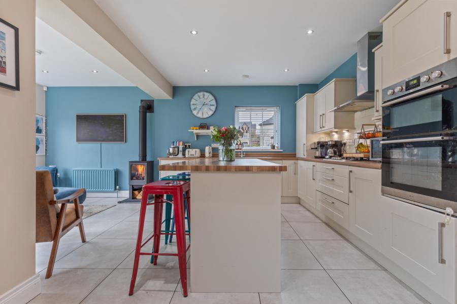 4 Millmount Village Heights