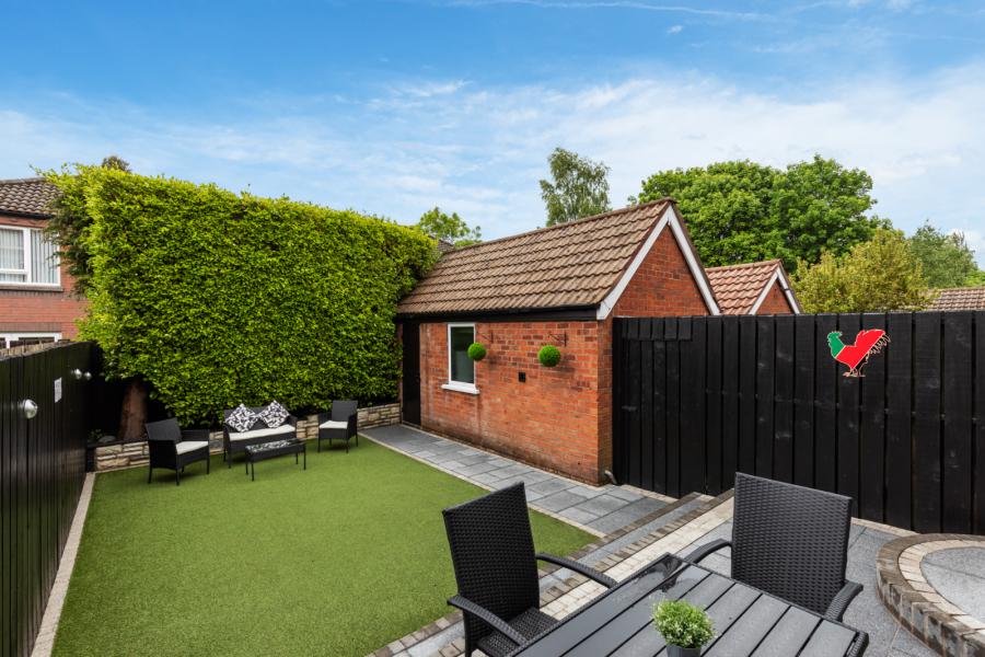 104 Abbey Park