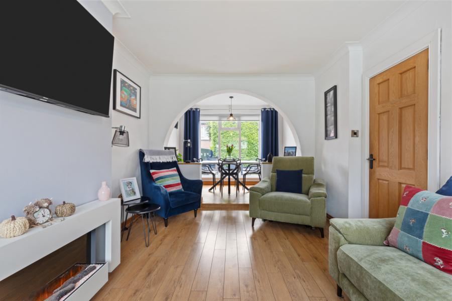 104 Abbey Park