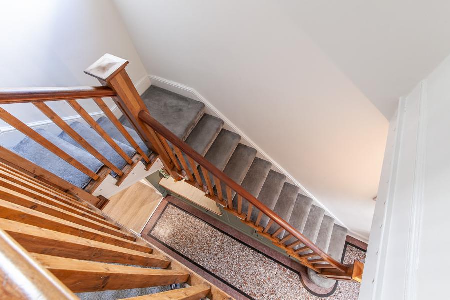 175 Sandown Road 175 Sandown Road