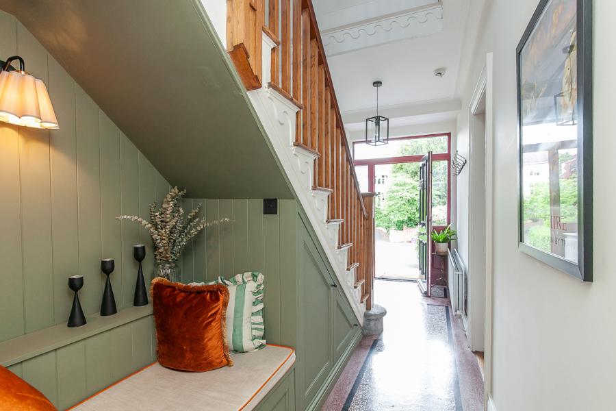 175 Sandown Road 175 Sandown Road