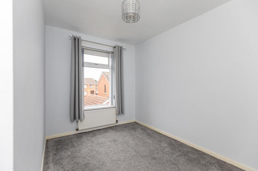 102 Ashmount Park