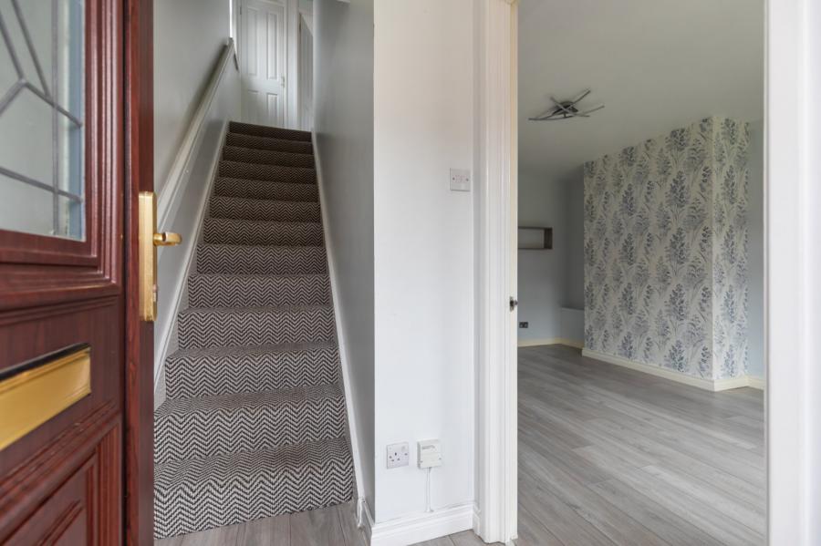 102 Ashmount Park