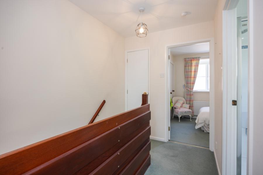 1 Sandringham Mews