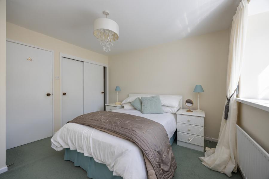 1 Sandringham Mews