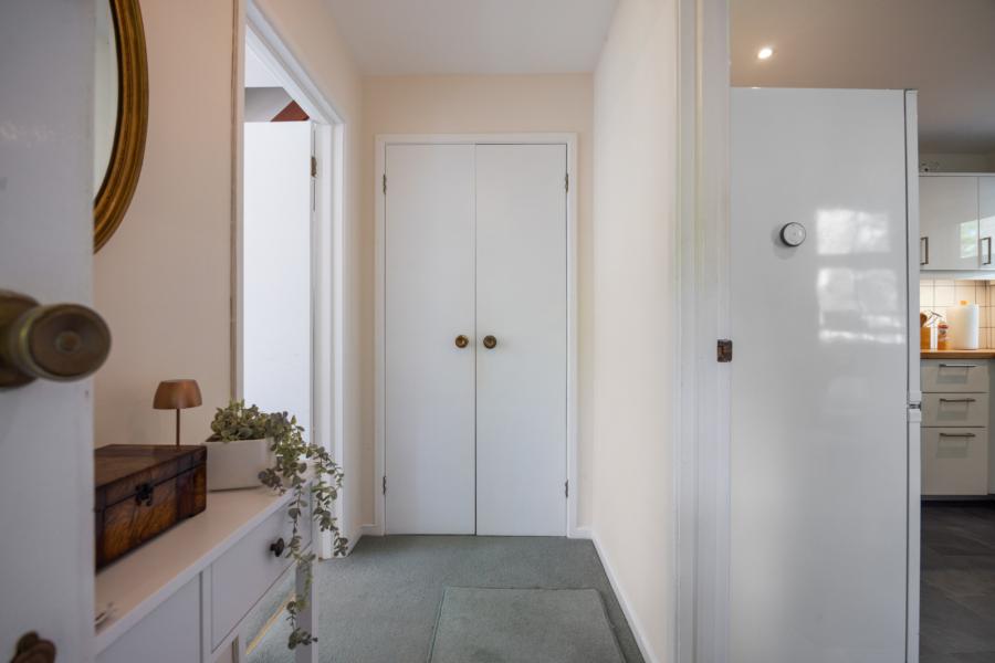 1 Sandringham Mews