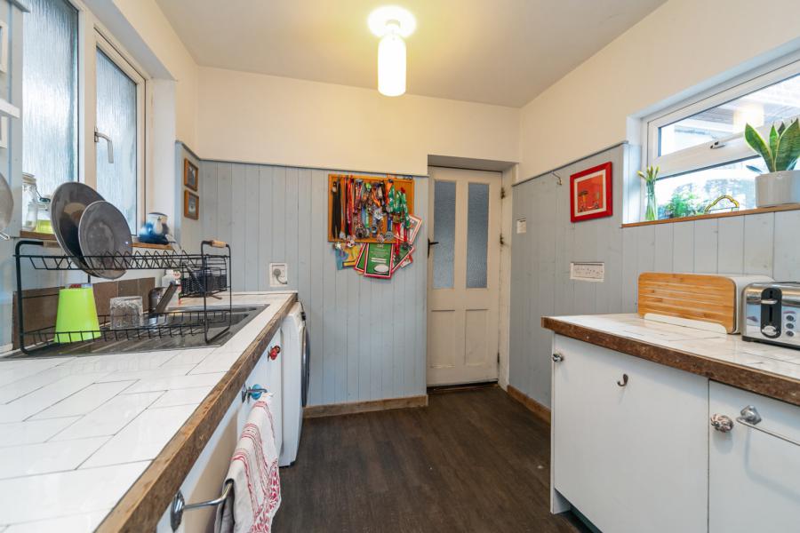 13 Ascot Gardens