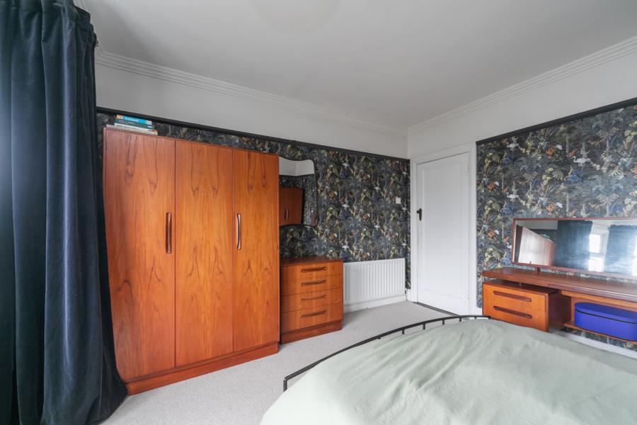 13 Ascot Gardens