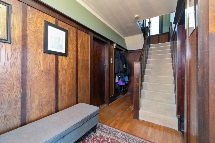 13 Ascot Gardens