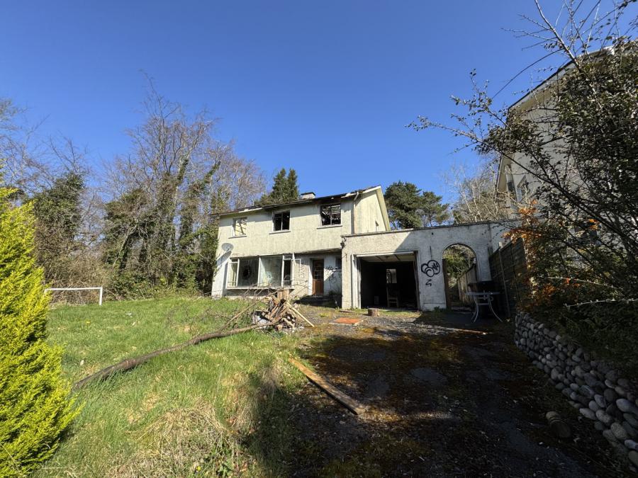 16 Stoney Road