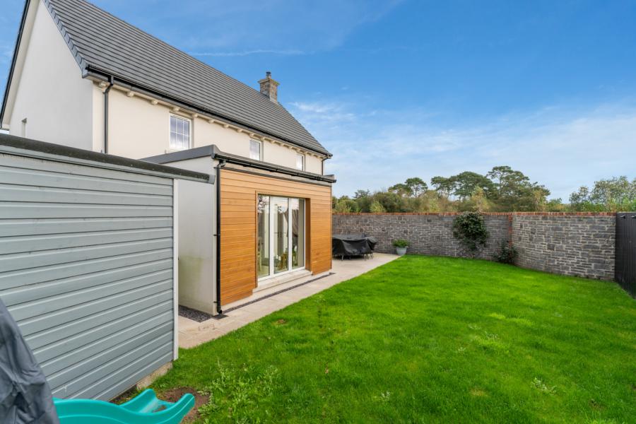7 Millmount Village Court