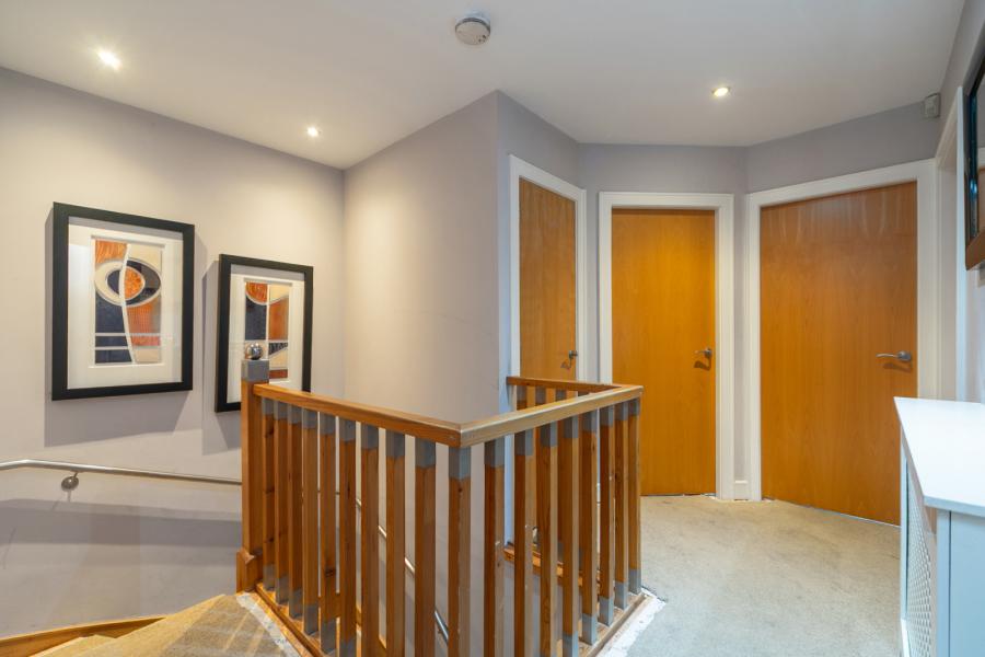 4 Motte Lodge