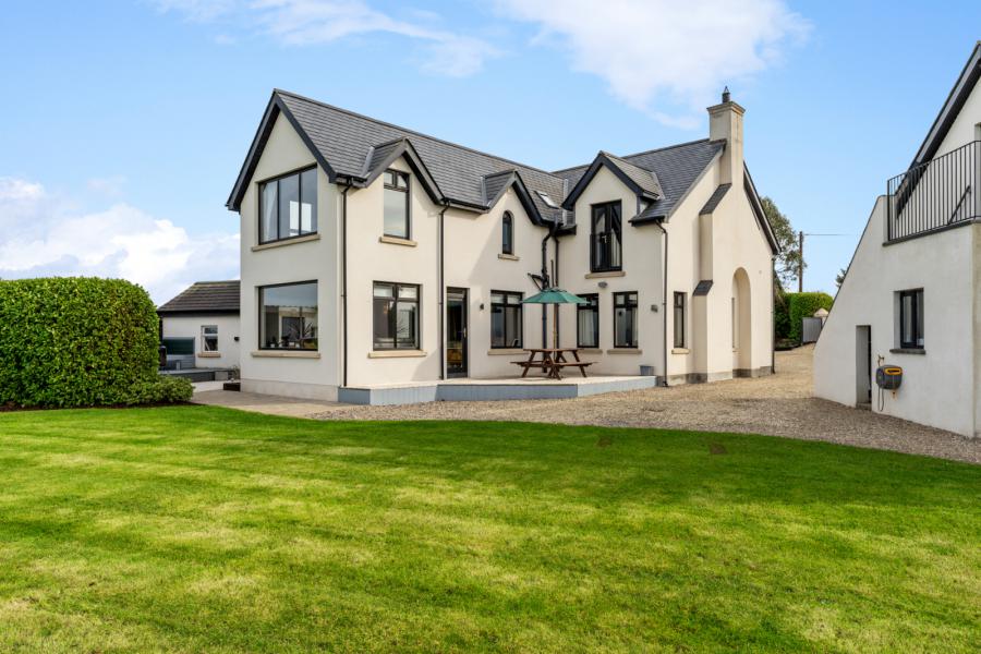 51 Ballyhanwood Road