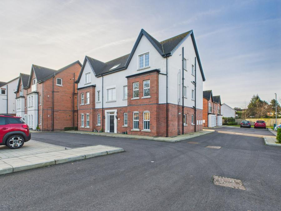 Apartment 6, 1 Loughan Hall, Dundonald