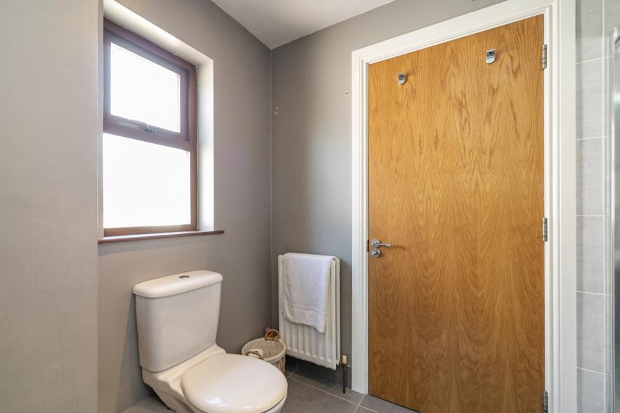71b Shandon Park