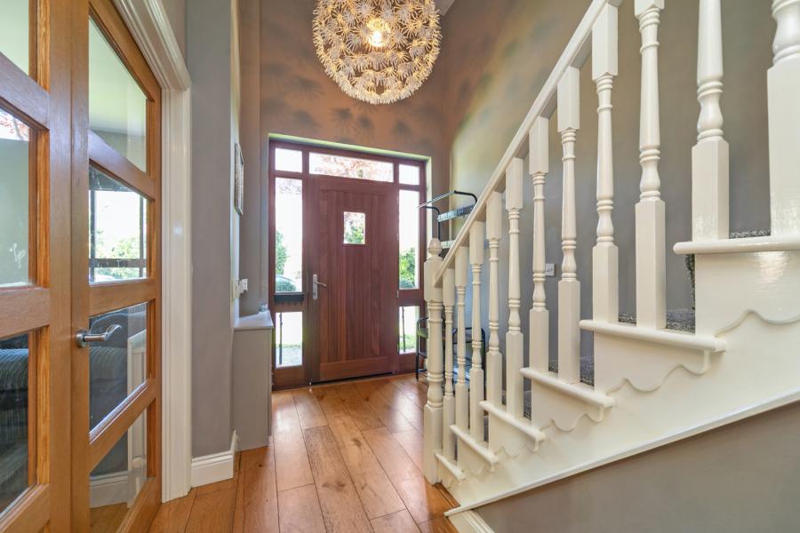 71b Shandon Park