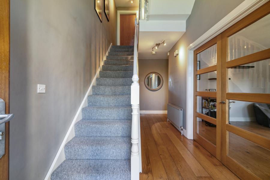 71b Shandon Park