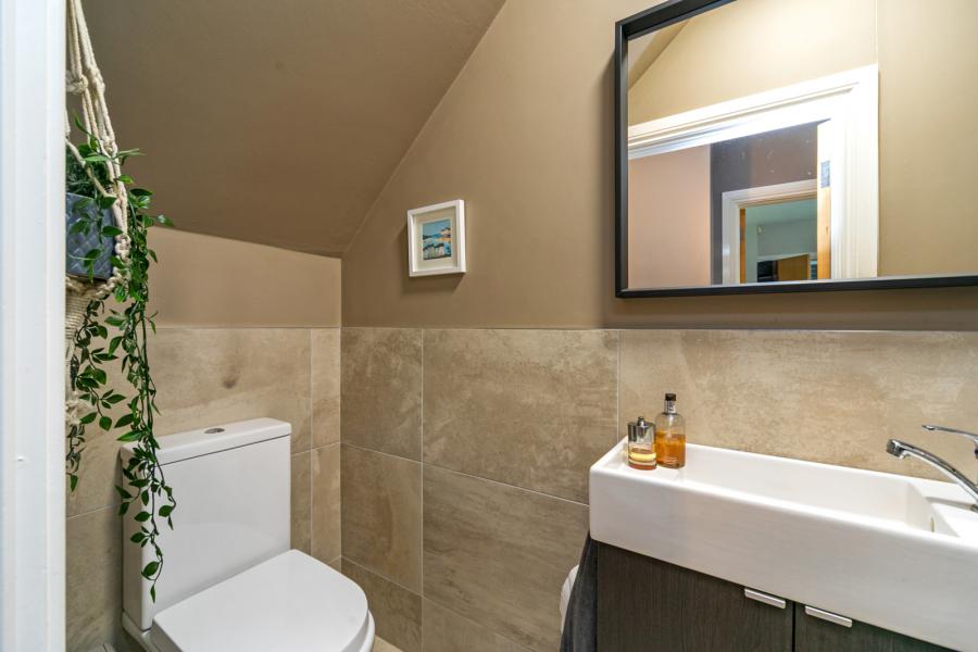 71b Shandon Park