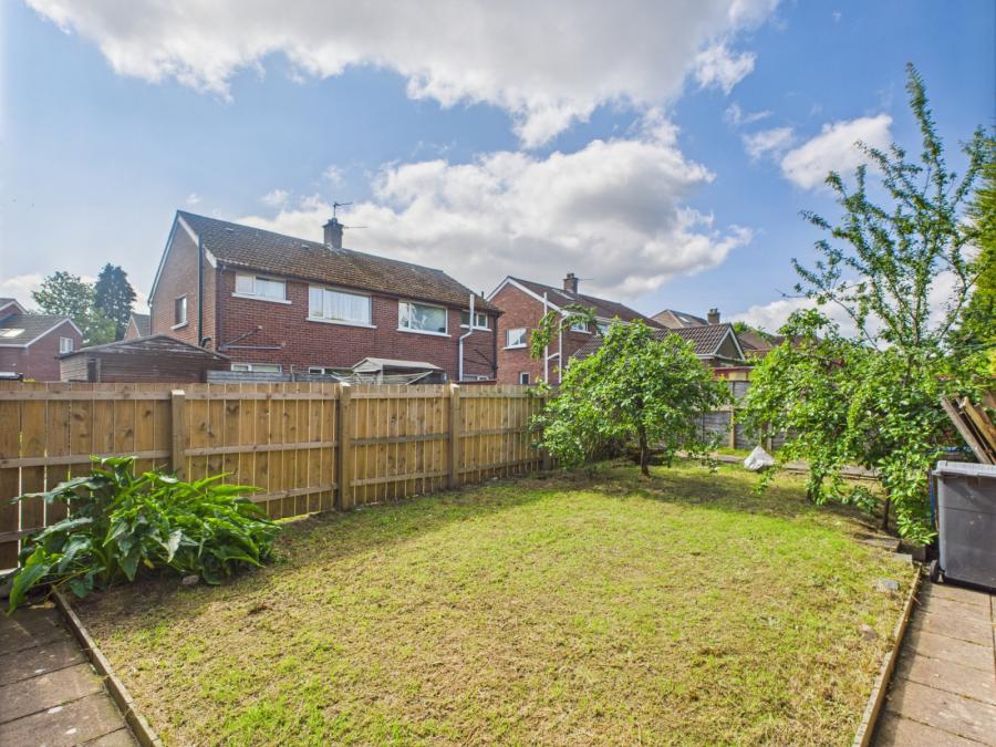 1 Carolhill Gardens