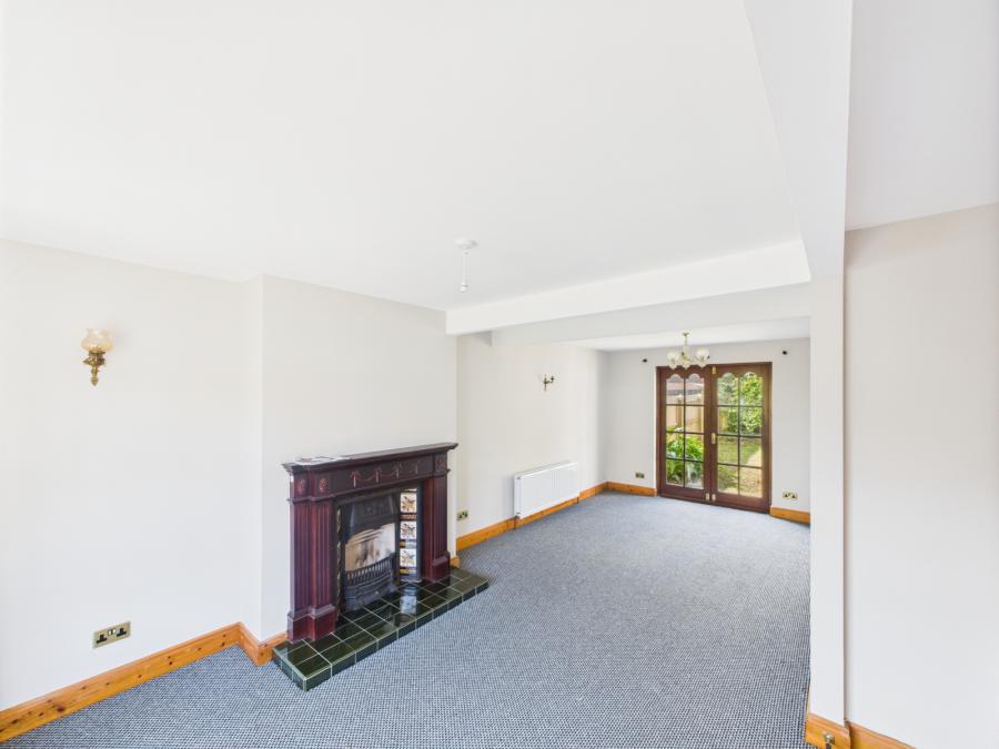 1 Carolhill Gardens