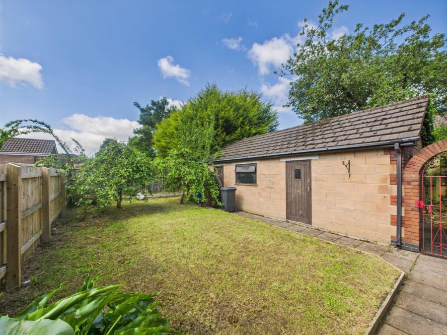 1 Carolhill Gardens