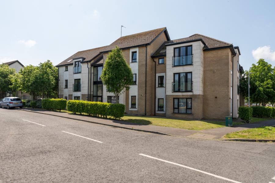 20 Drumadoon Square, Dundonald, Belfast, BT16 2QN