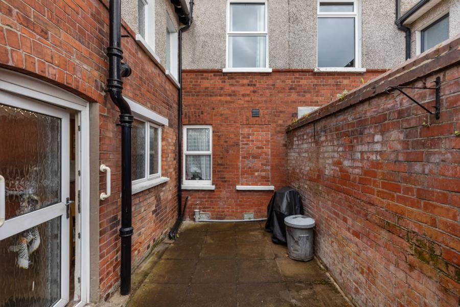 5 Dundela Gardens