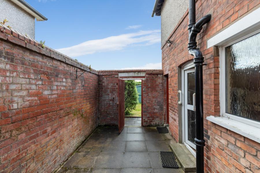 5 Dundela Gardens
