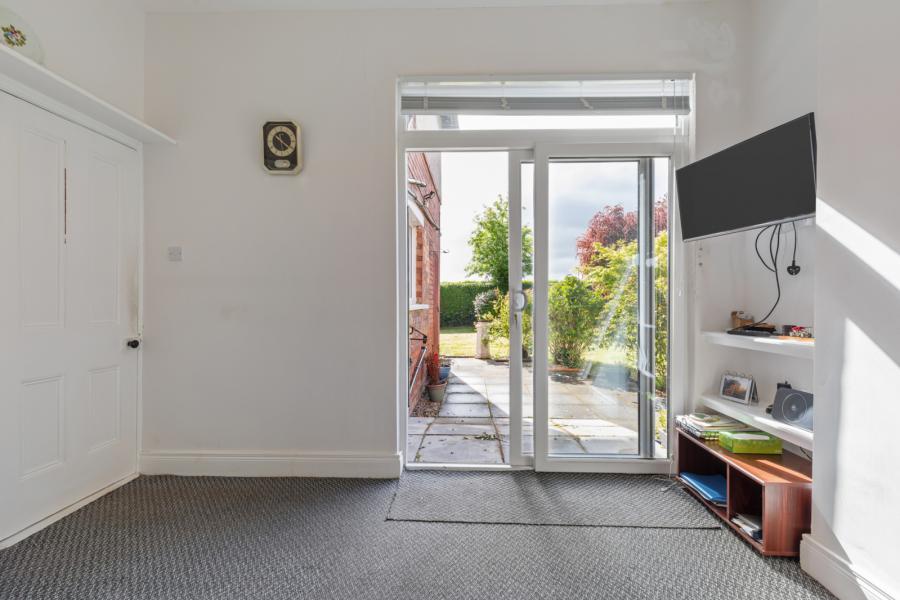 5 Dundela Gardens