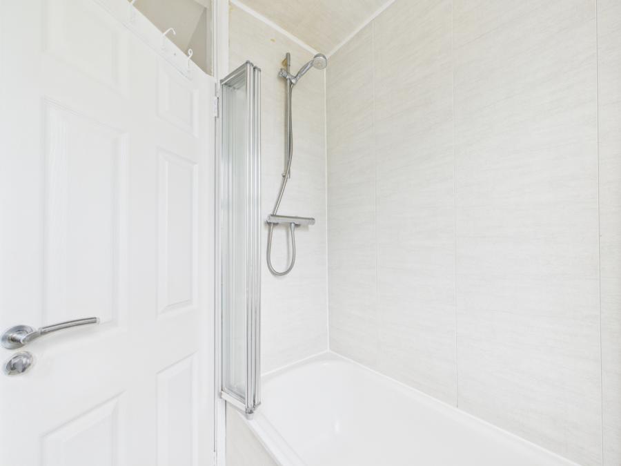 26b Abbots Cross