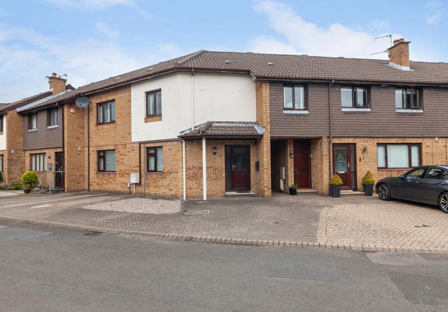 5 Strathearn Mews