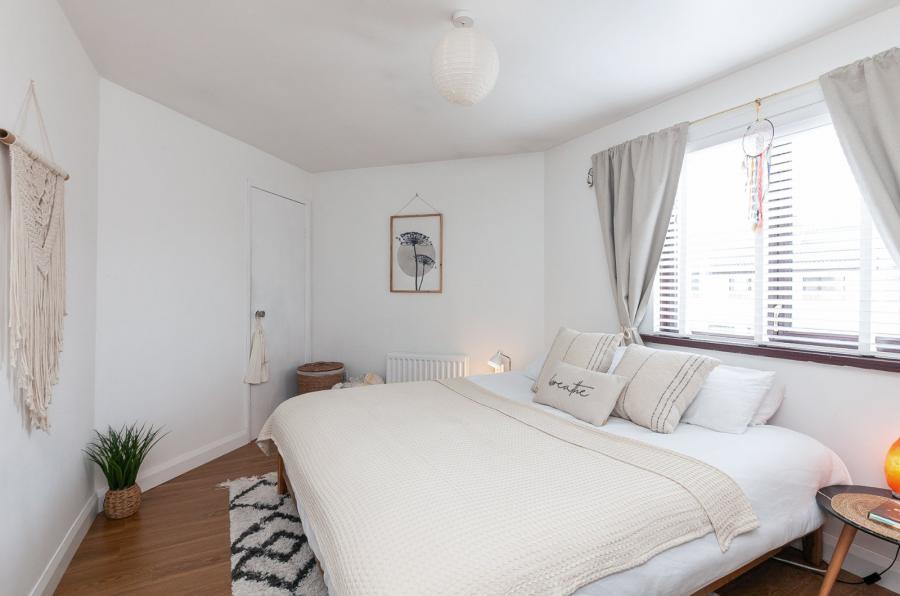 5 Strathearn Mews