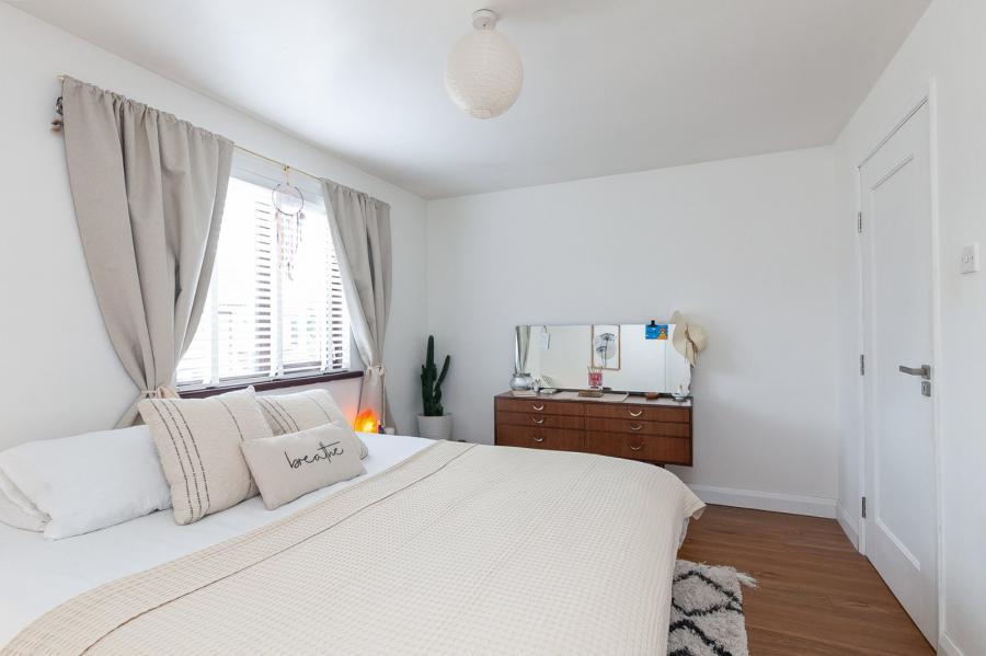5 Strathearn Mews