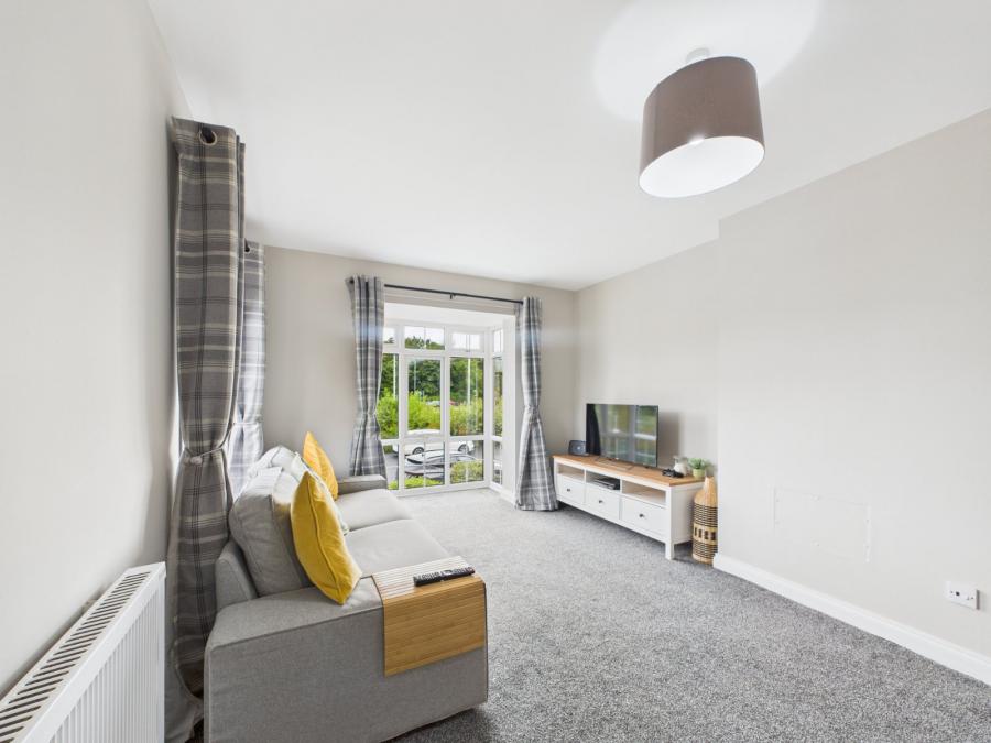 9 Hawthornden Mews