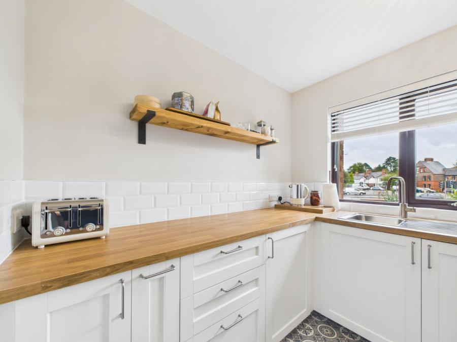 9 Hawthornden Mews