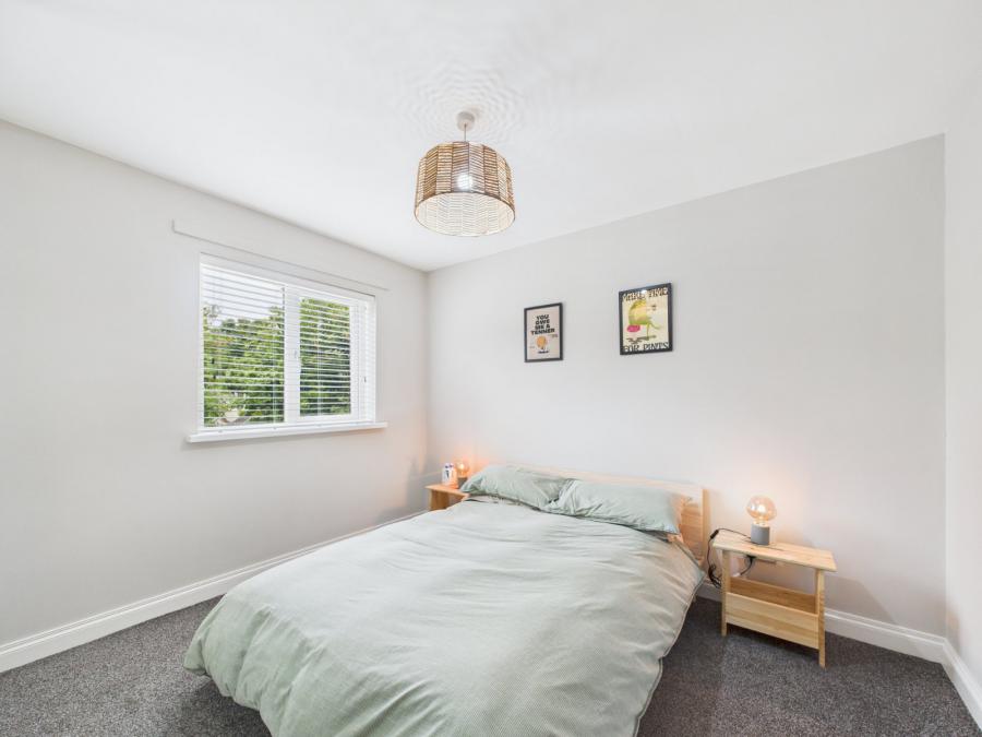 9 Hawthornden Mews