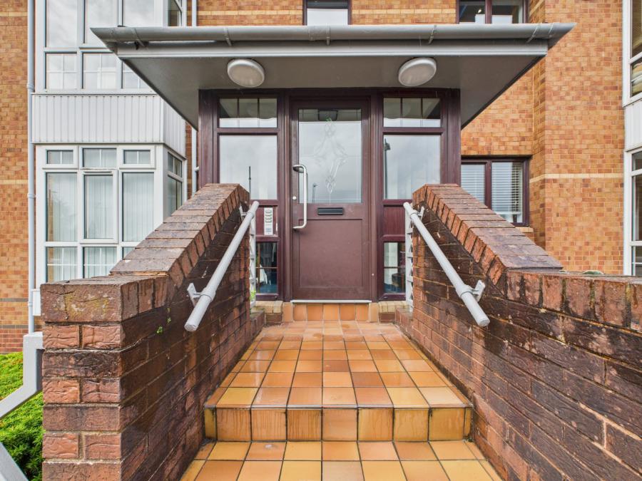 9 Hawthornden Mews